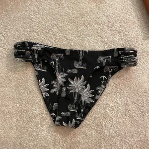 Hurley Max Printed Moderate Bikini Bottom Size S